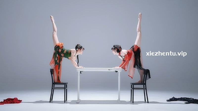 B站UP主#紫颜-小仙紫#晓丹小仙女儿 双倍旗袍舞蹈4K版全网惊呼