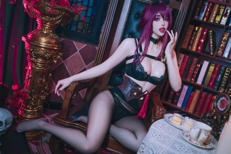 鹿八岁baby 崩坏 星穹铁道 卡芙卡【61P-1V-1.25GB】-精美作品