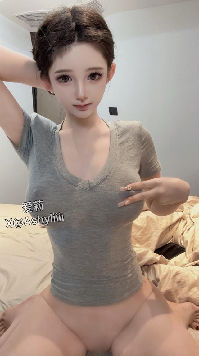 倦倦喵（爱莉） – 透灰T-美女推荐